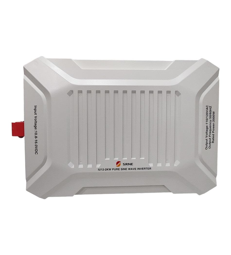 CARACTERÍSTICAS
- Voltaje nominal de la batería: 12 V CC
- Rango de voltaje de la batería: 10,8 ~ 16 V CC
- Potencia de salida nominal: 2000 W
- Potencia máxima: 4000 W -
Voltaje de salida nominal : 230 V CA
- Frecuencia de salida: 50 Hz -
Forma de onda de salida: Onda sinusoidal pura
- THD: THD <4 % (carga resistiva)
- Factor de potencia: 0,2-1 (Potencia de carga = Potencia de salida continua)

GENERAL
- Dimensiones: 409*249*120 mm
- Peso: 6,0 kg
- Ruido: <60 dB
- Método de enfriamiento: Enfriamiento neutro + Ventilador inteligente
- Clase IP: IP20
- Temperatura ambiente: -20 °C ~ 60 °C
- Certificados: CE ROHS IEC62109-1/2 EN61000-6-2/4

 APLICACIÓN ANDROID
- Bluetooth como estándar, compatible con
 la aplicación de teléfono móvil para ver los parámetros operativos del dispositivo.
- Múltiples interfaces de expansión para satisfacer las diversas necesidades de los usuarios.

SEGURIDAD
- Con protección contra sobretensión y sobredescarga de batería
, protección contra sobrecarga y cortocircuito de salida
y protección contra sobretemperatura.
- (No hay protección contra conexión inversa,
no invierta la conexión)